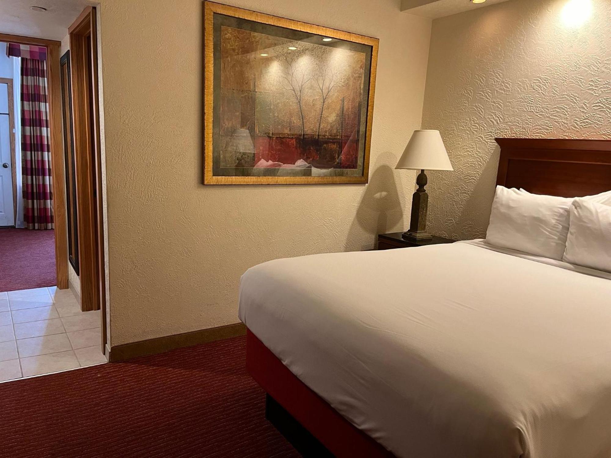 Slopeside Hotel By Seven Springs Resort Champion Bagian luar foto